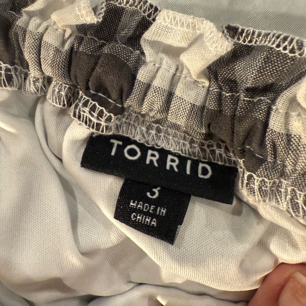 Torrid Black and White Plaid Skirt